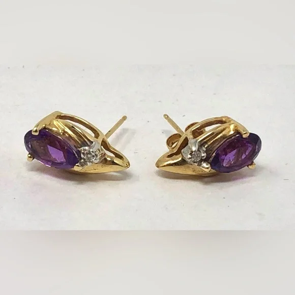 Beautiful 14K Yellow Gold Vintage Amethyst & Diamond Earrings - Picture 3 of 13